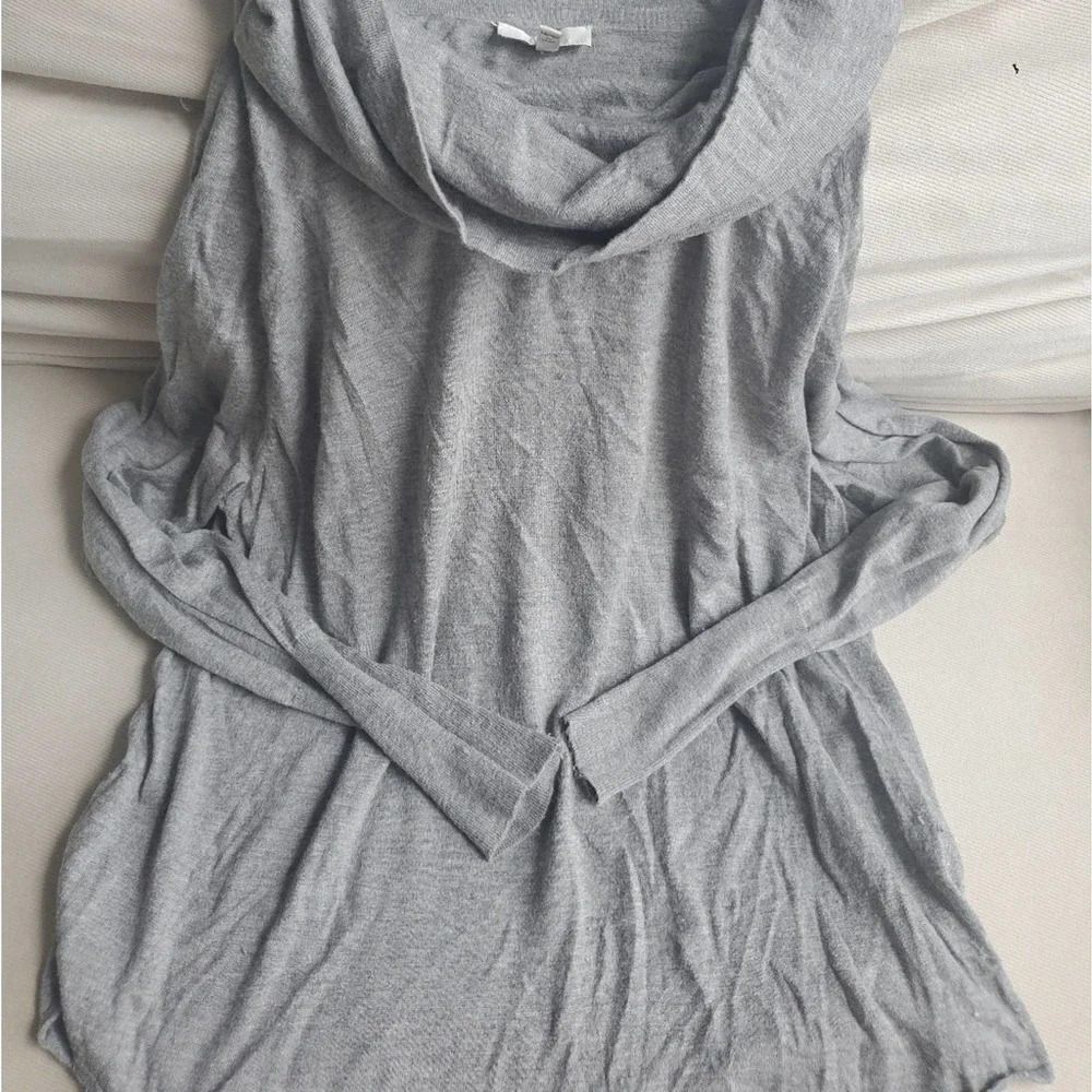 Joie size small 100% cashmere grey cowlneck sweater